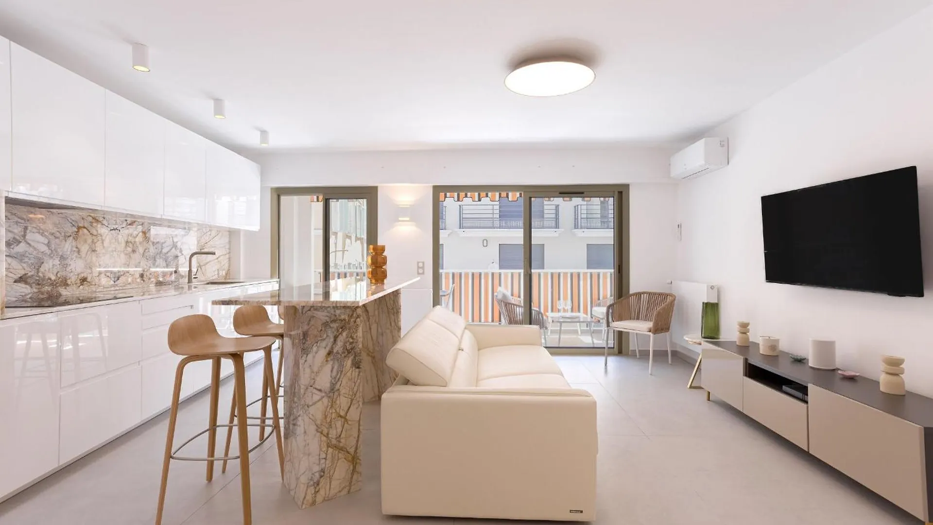 7 Pradignac Full 3Bdrs By Halldis Cannes